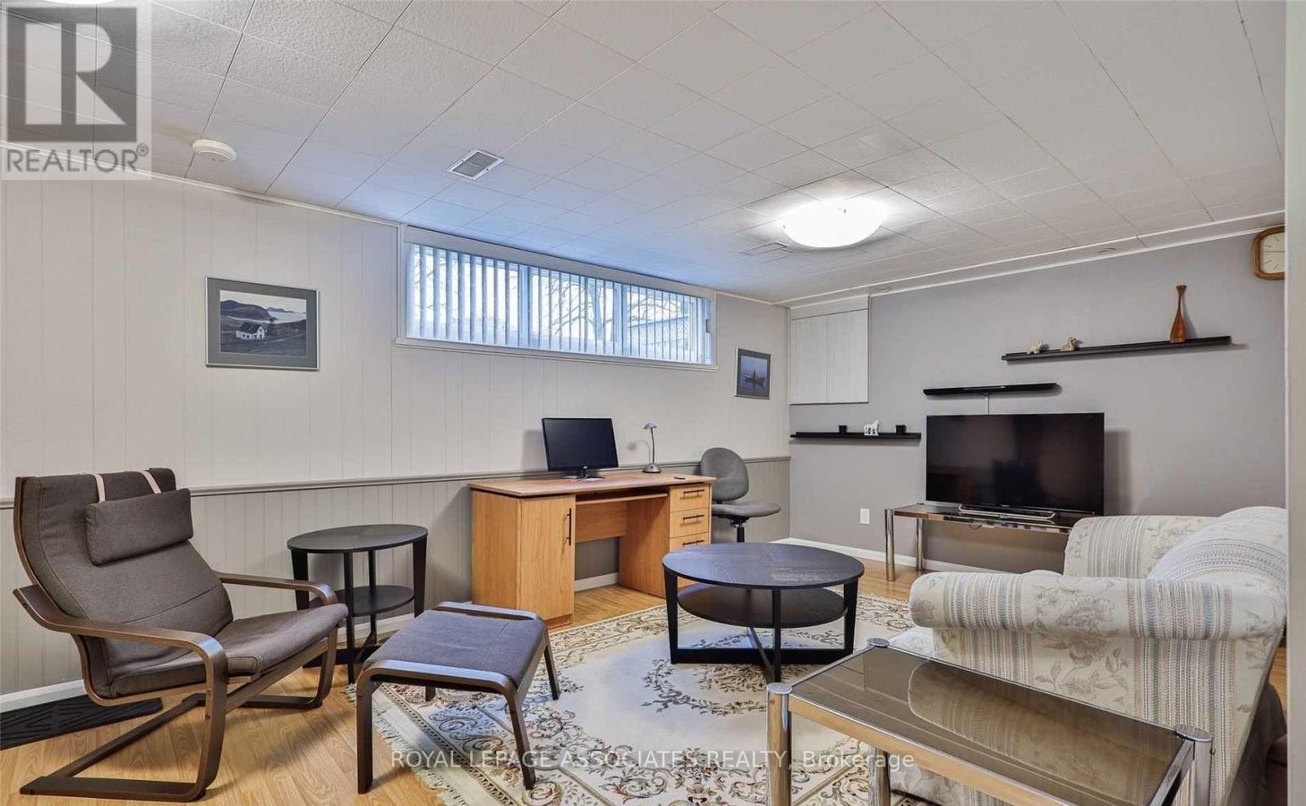 BSMT - 166 LYNNBROOK DRIVE - Photo 2