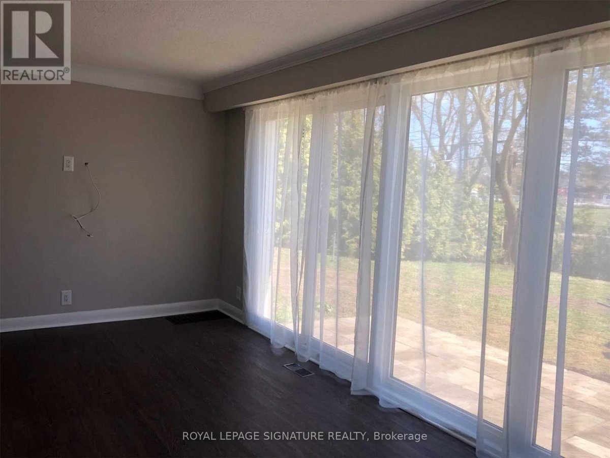 9 HEMFORD CRESCENT - Photo 6