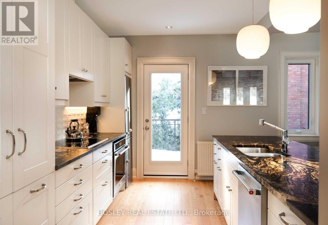 9 INDIAN VALLEY CRESCENT - Photo 10