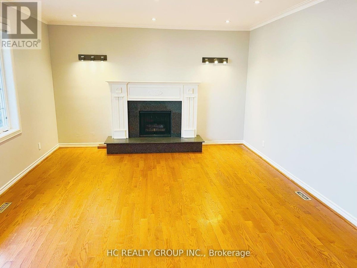 2222 KENNEDY ROAD - Photo 3