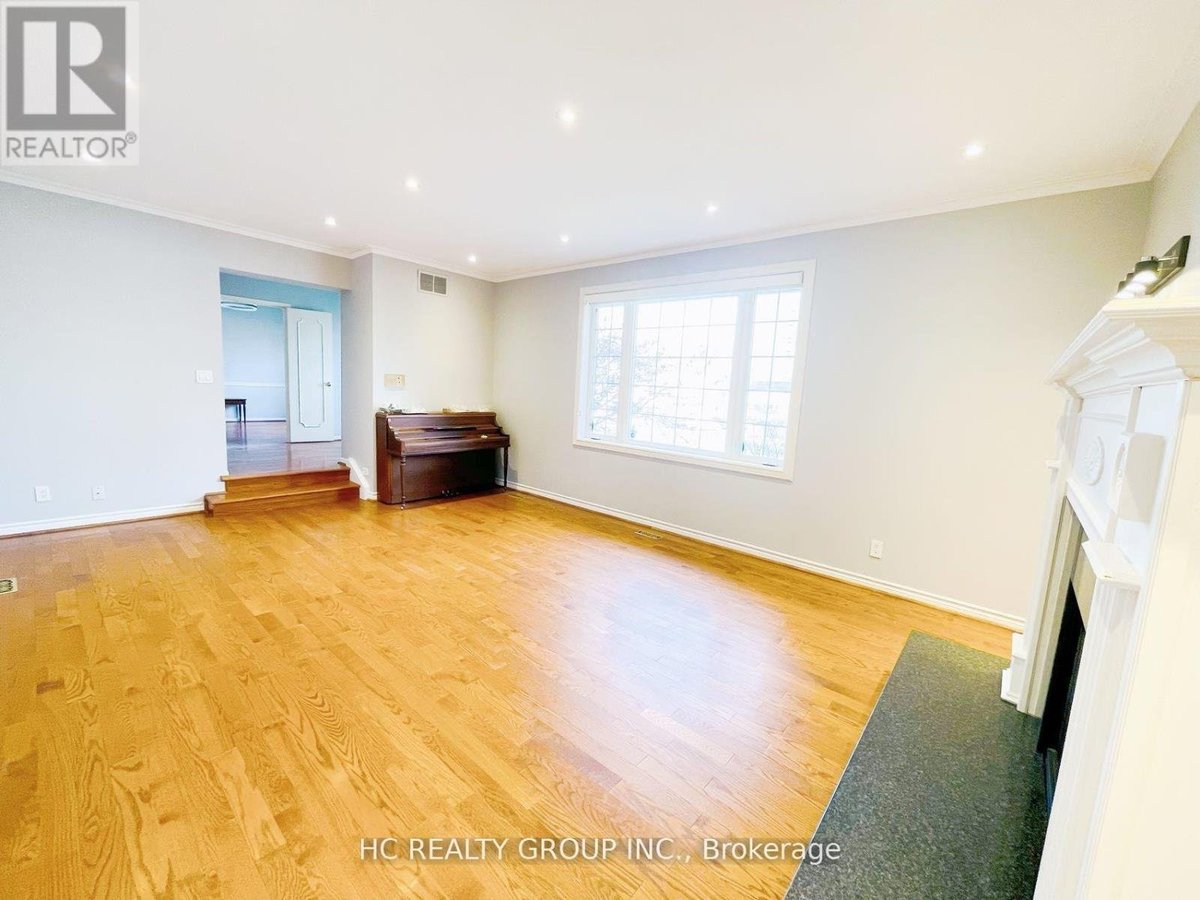 2222 KENNEDY ROAD - Photo 4