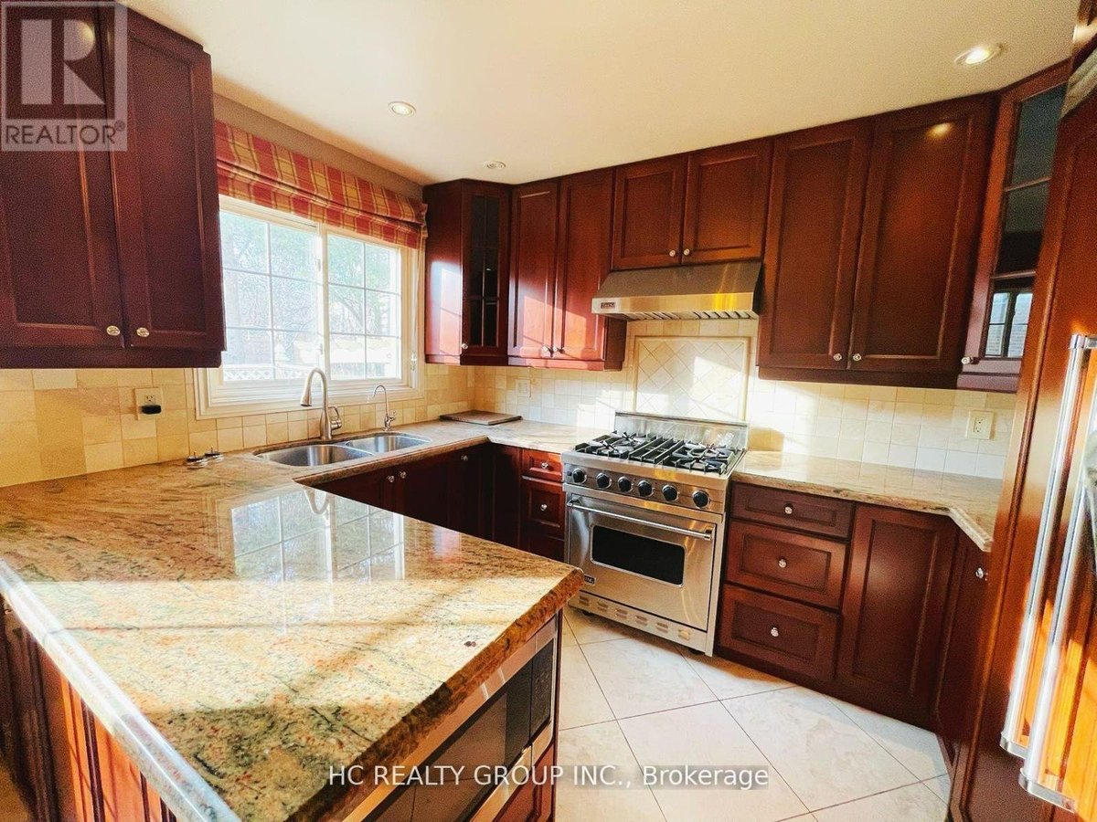 2222 KENNEDY ROAD - Photo 9