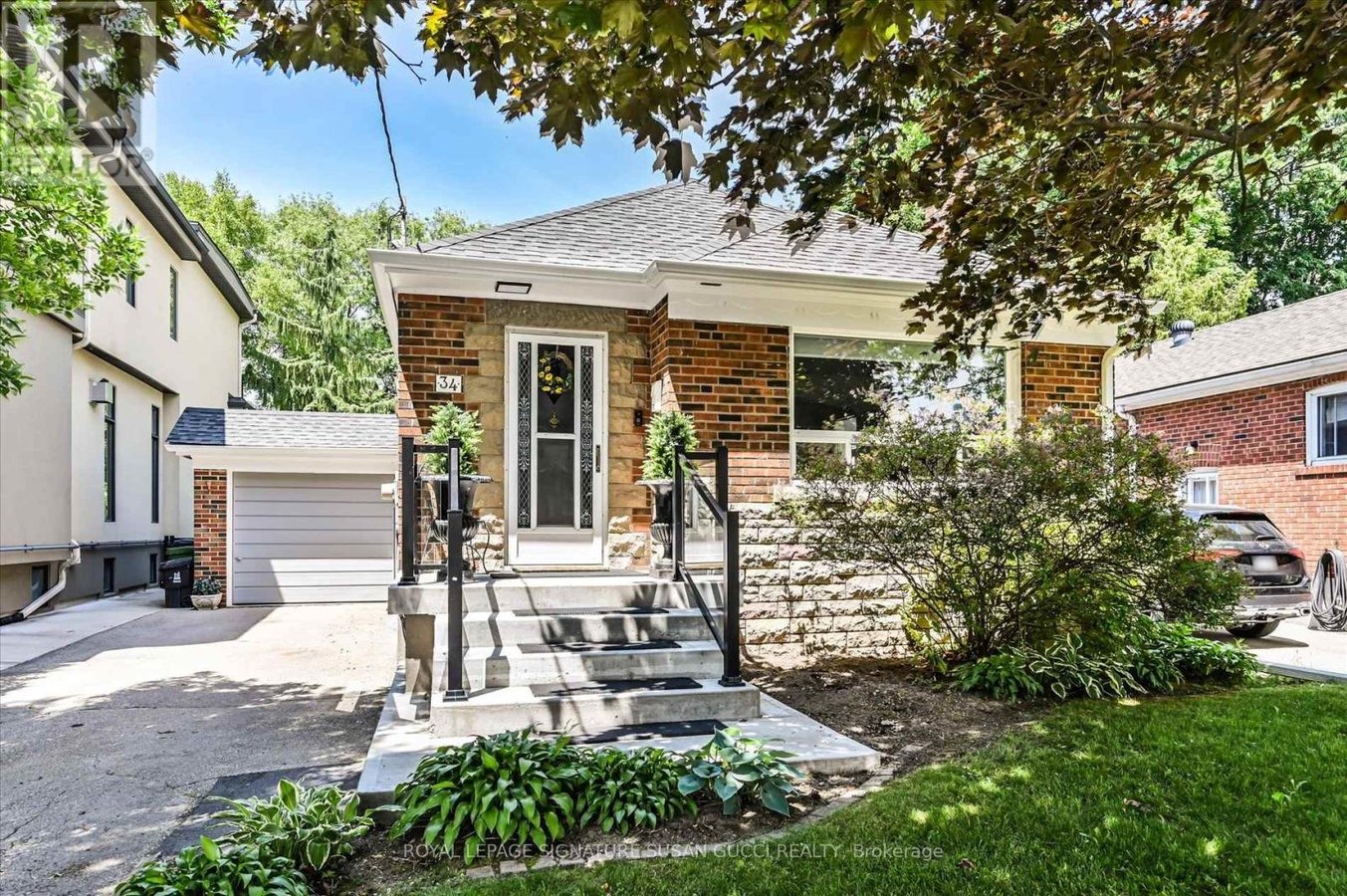 34 FERRIS ROAD - Photo 1