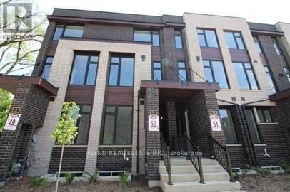 1 - 33 CREEKBANK ROAD - Photo 1