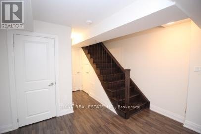 1 - 33 CREEKBANK ROAD - Photo 13