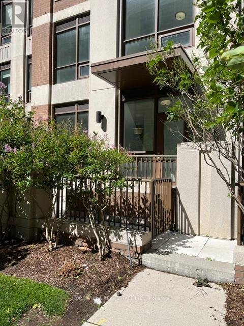 TH2 - 310 TWEEDSMUIR AVENUE - Photo 5