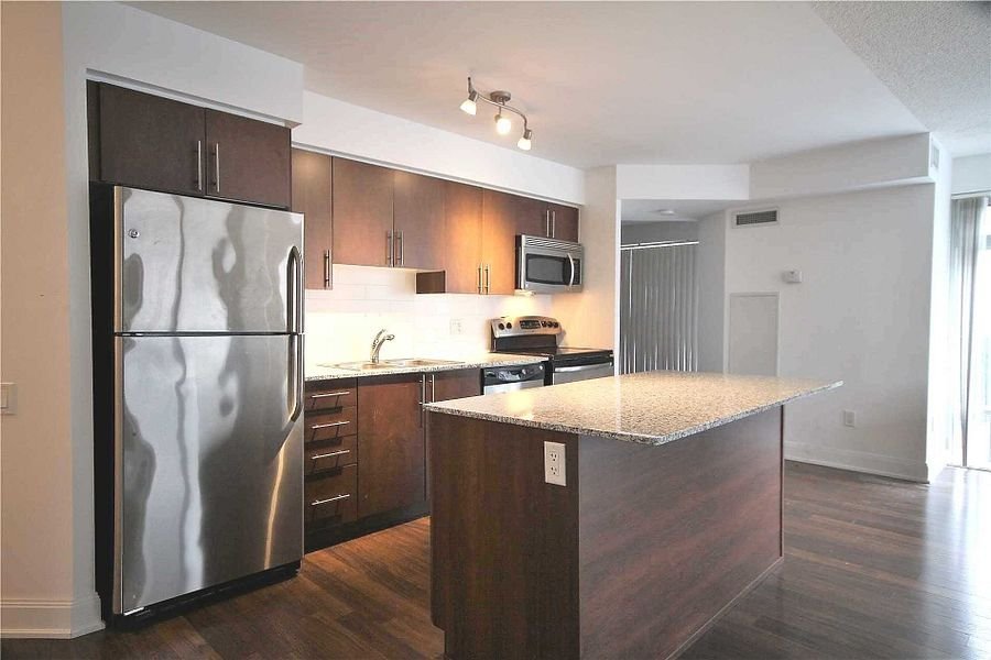 2181 Yonge Street - Photo 7