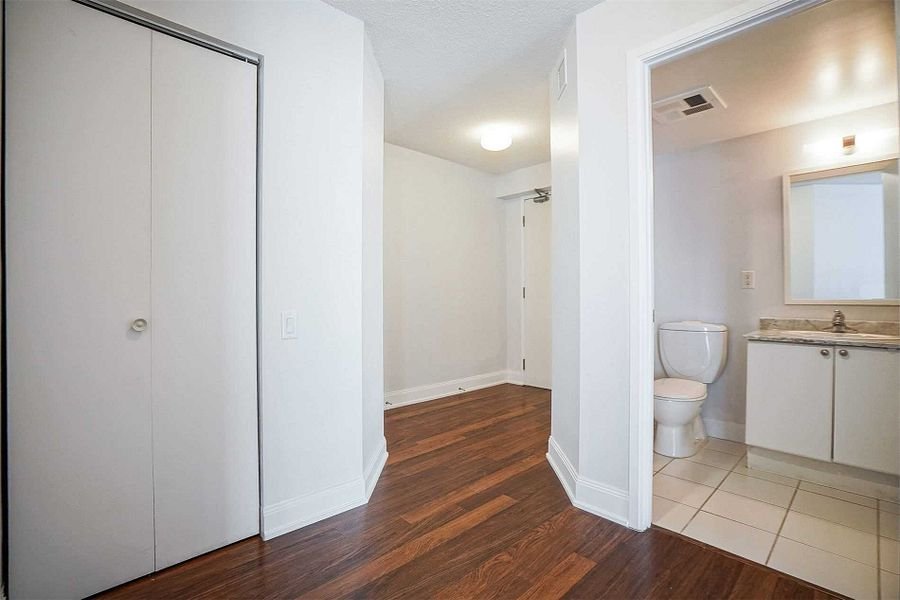 2181 Yonge Street - Photo 8