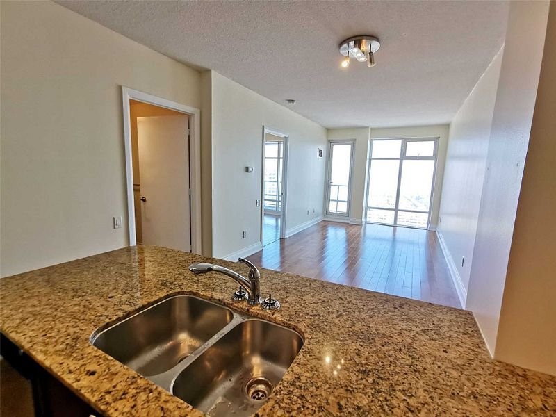 2181 Yonge Street - Photo 14