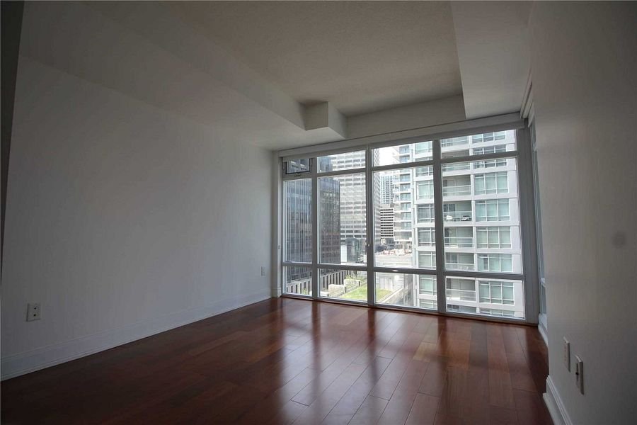 2181 Yonge Street - Photo 16