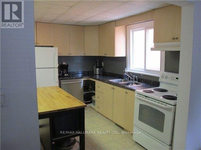 69 BRISTOL AVENUE - Photo 4