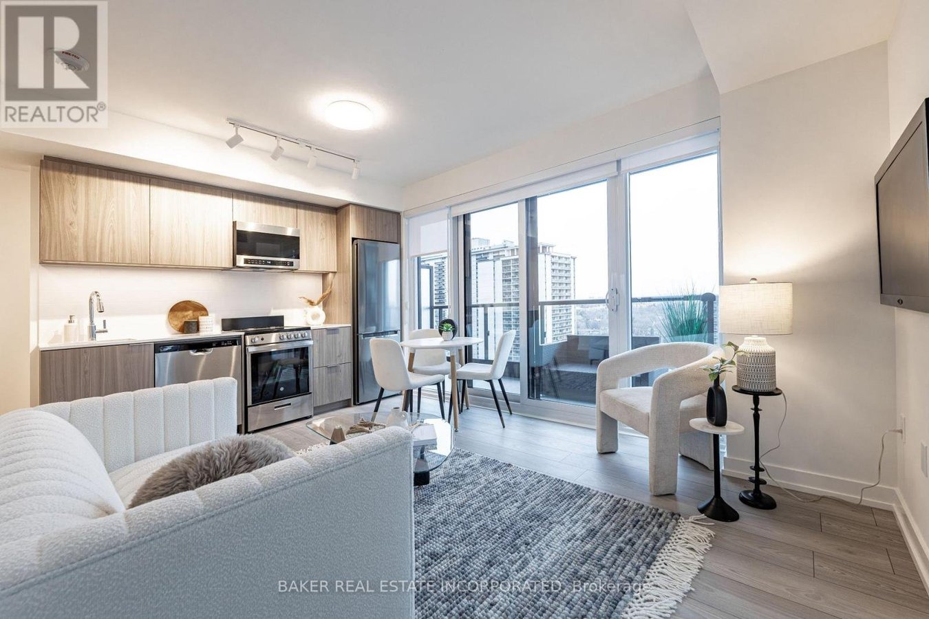 3710 - 223 REDPATH AVENUE - Photo 2