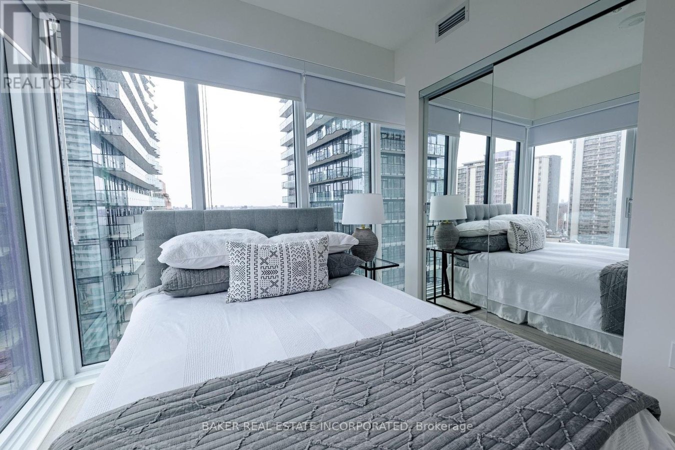 3710 - 223 REDPATH AVENUE - Photo 8