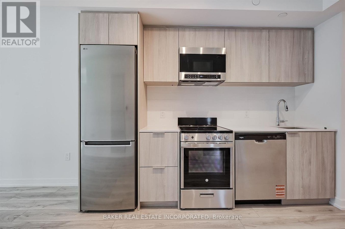 2402 - 223 REDPATH AVENUE - Photo 3