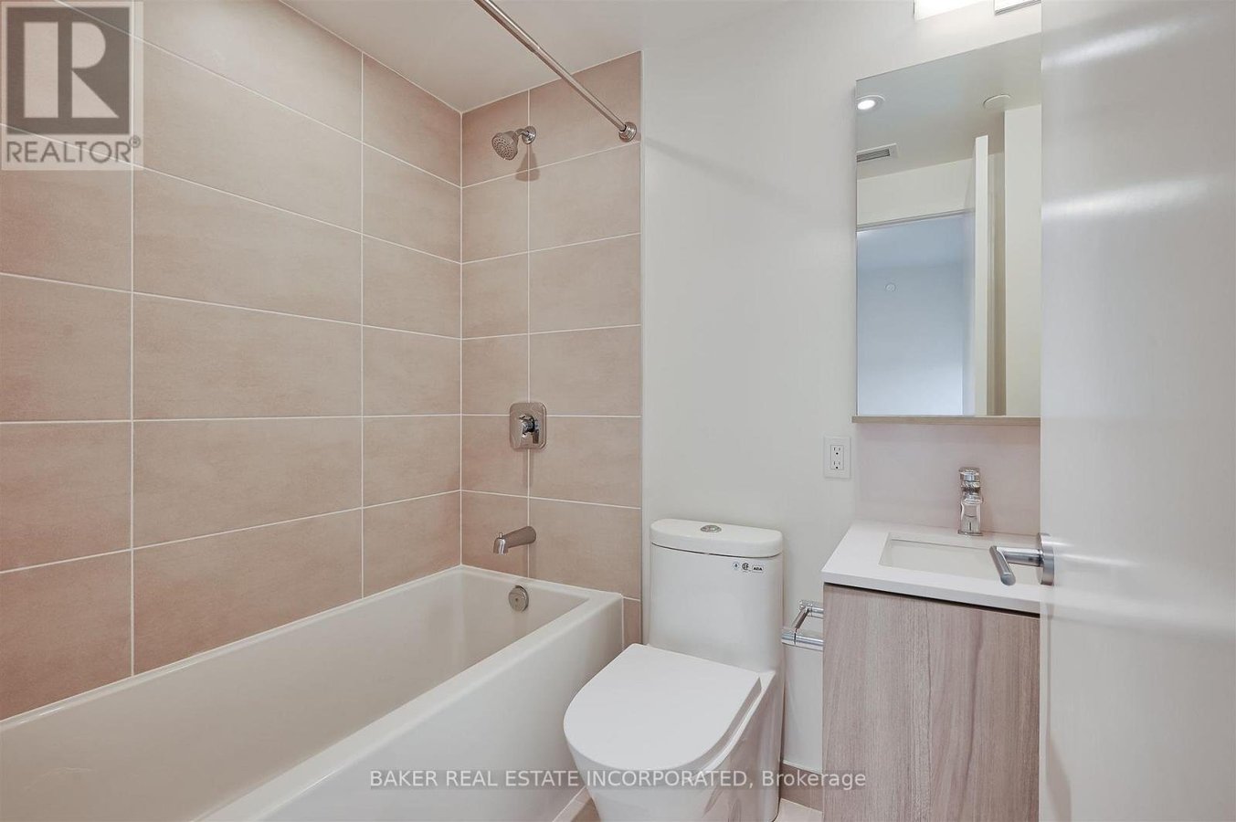2402 - 223 REDPATH AVENUE - Photo 11