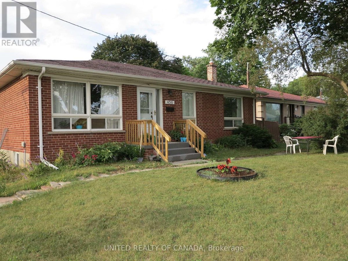 LOWER - 456 DREWRY AVENUE - Photo 1