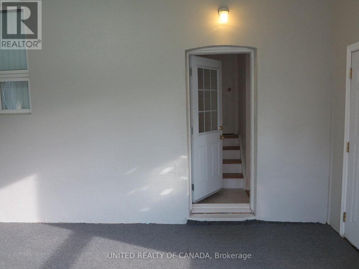 LOWER - 456 DREWRY AVENUE - Photo 8