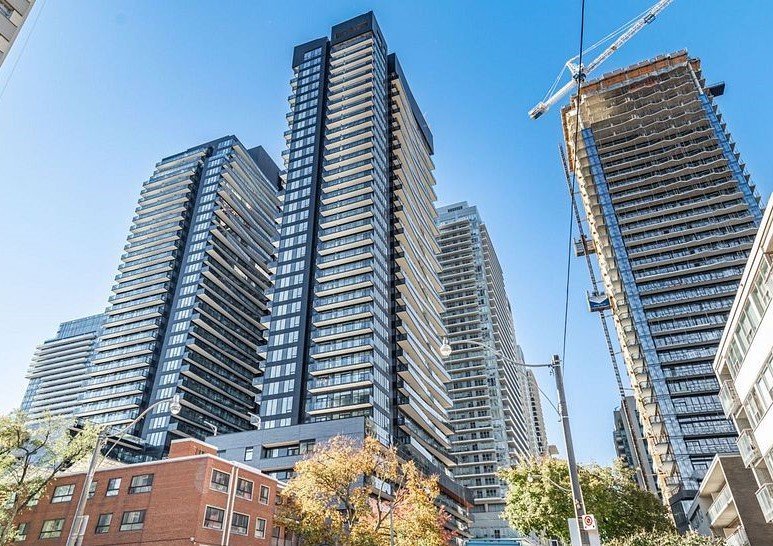117 Broadway Avenue - Photo 1