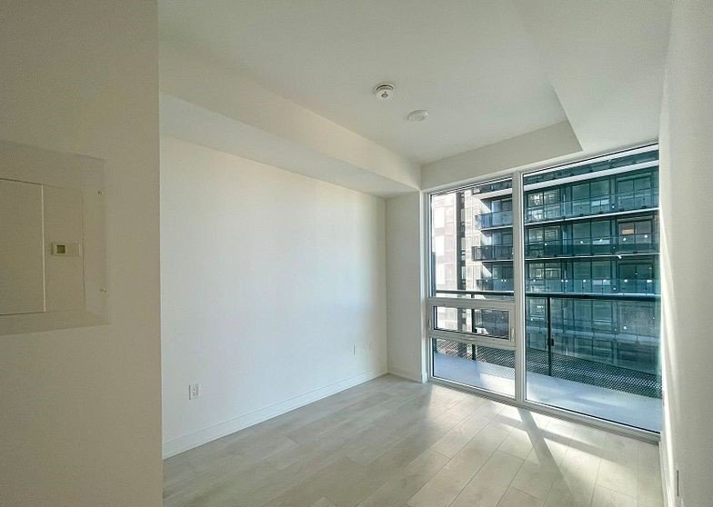 117 Broadway Avenue - Photo 3