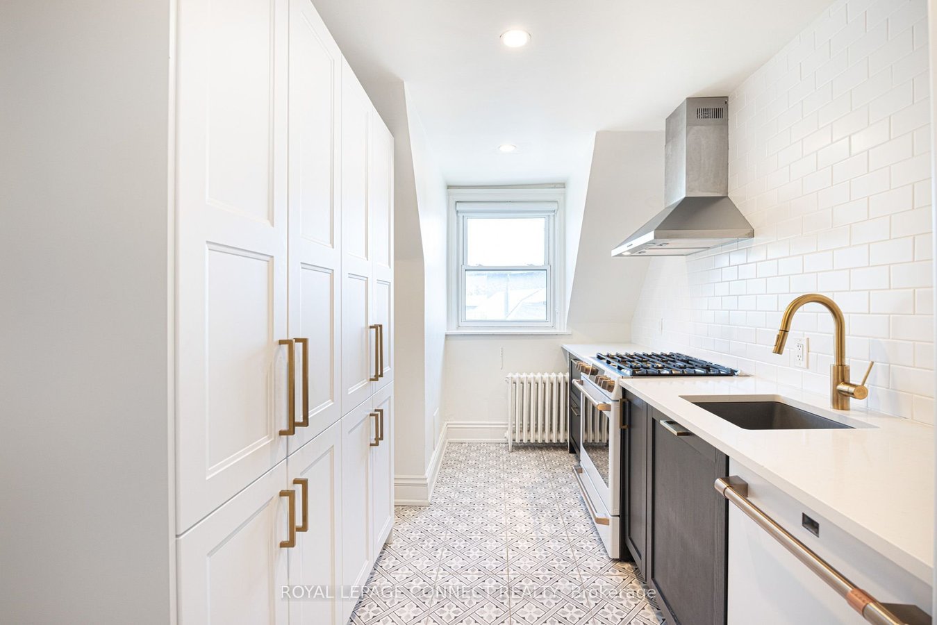 178 High Park Avenue - Photo 18