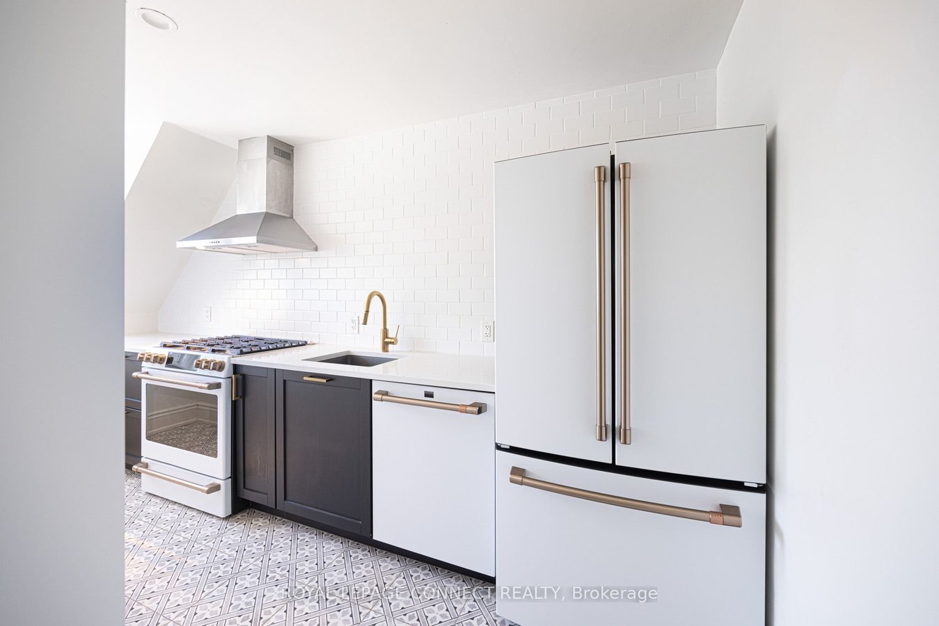 178 High Park Avenue - Photo 19