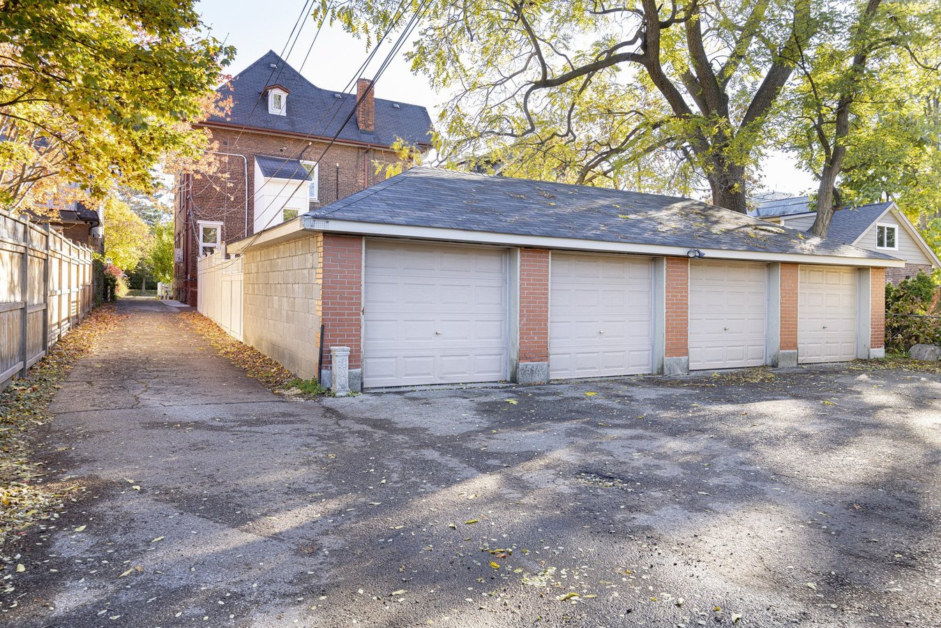178 High Park Avenue - Photo 3