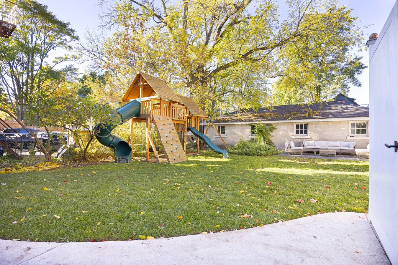 178 High Park Avenue - Photo 4