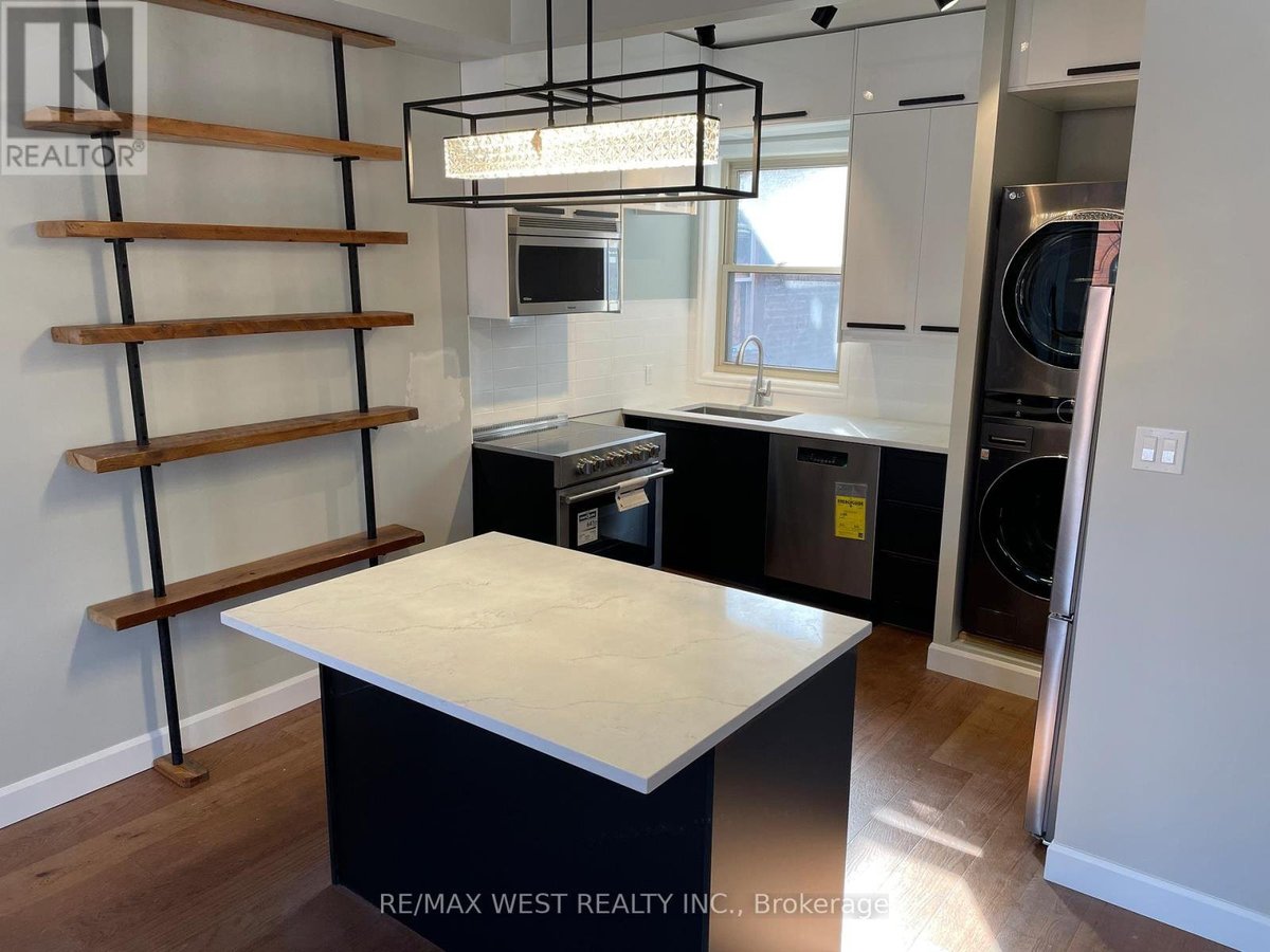 3 - 104 COWAN AVENUE - Photo 5