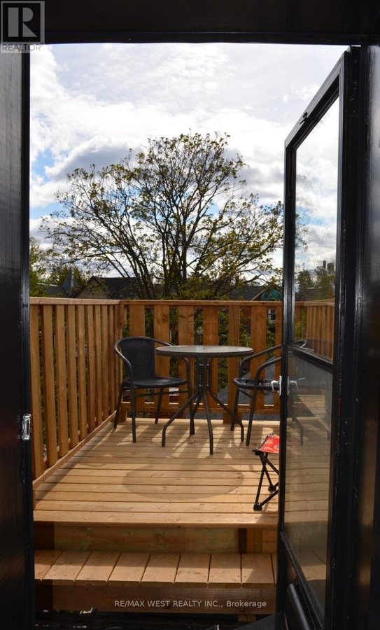 3 - 104 COWAN AVENUE - Photo 16