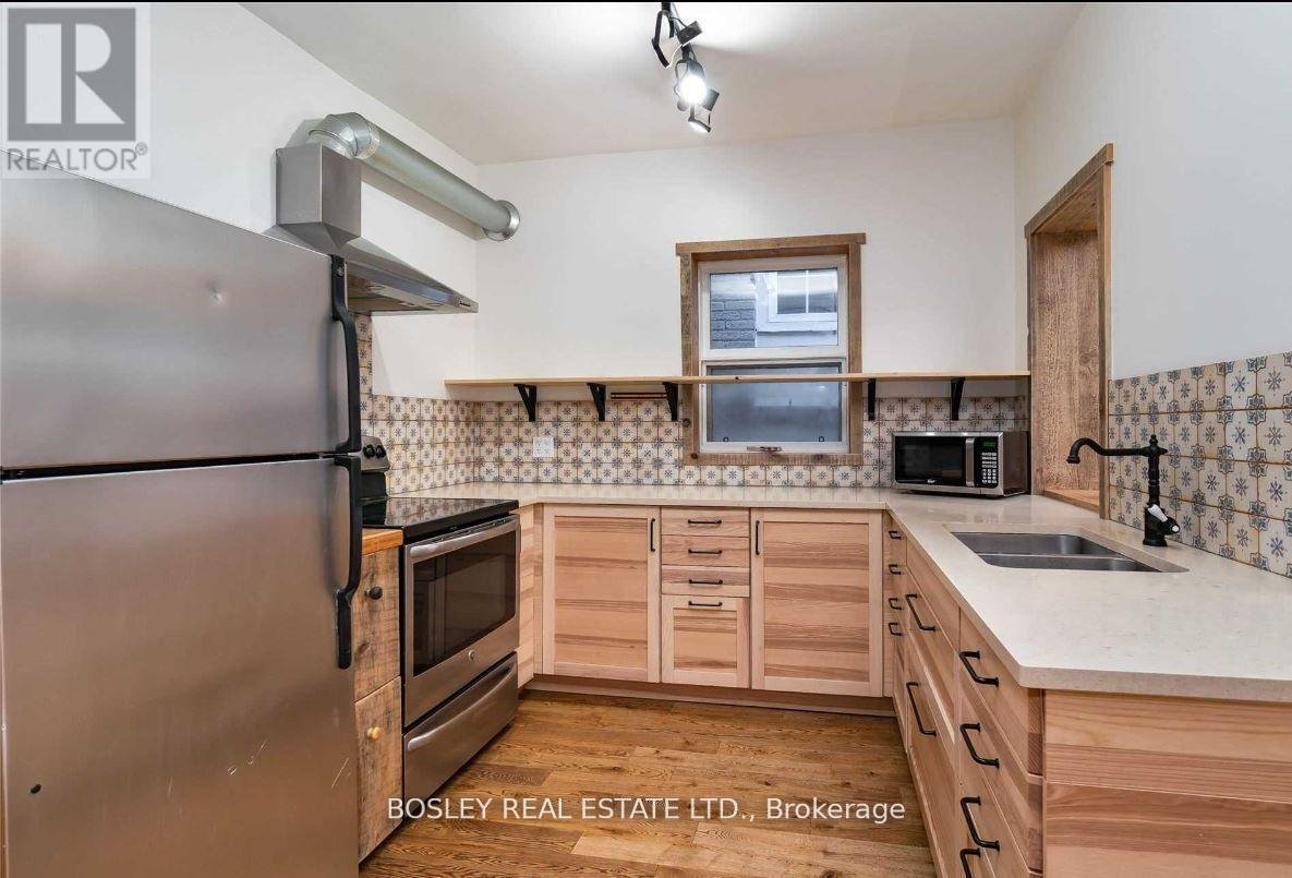 UPPER - 2994 DUNDAS STREET W - Photo 7