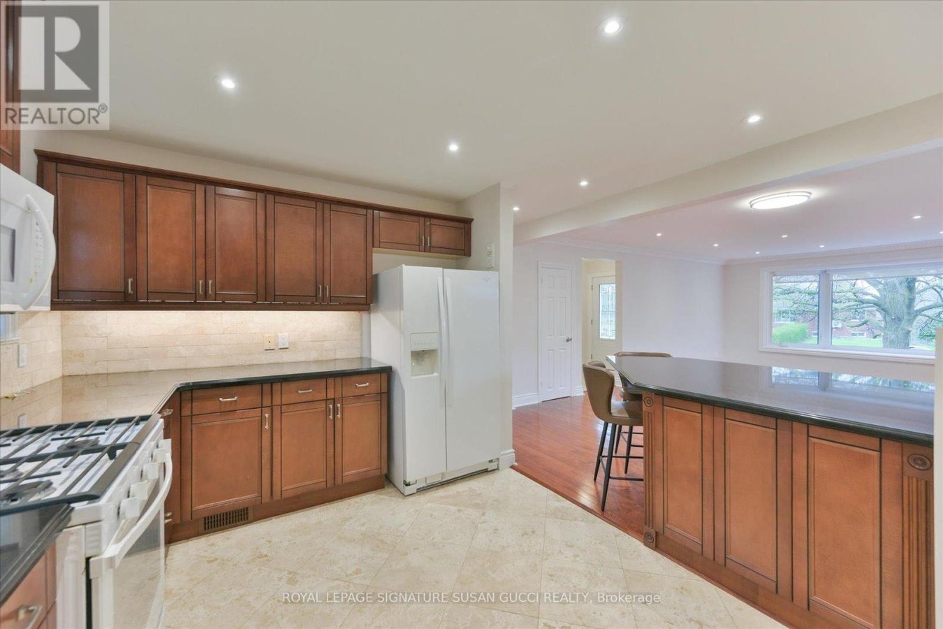 30 SHAUNAVON HEIGHTS CRESCENT - Photo 10