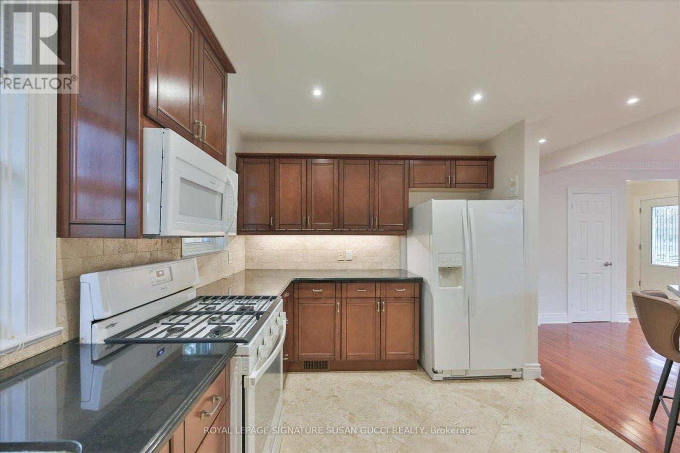 30 SHAUNAVON HEIGHTS CRESCENT - Photo 12