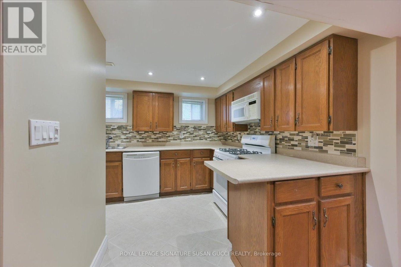30 SHAUNAVON HEIGHTS CRESCENT - Photo 27