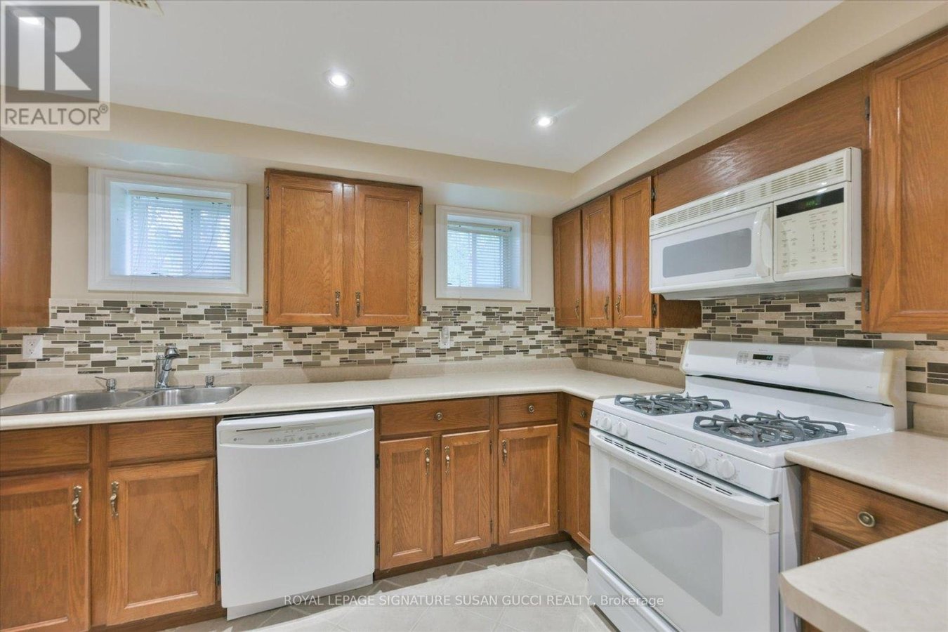 30 SHAUNAVON HEIGHTS CRESCENT - Photo 28