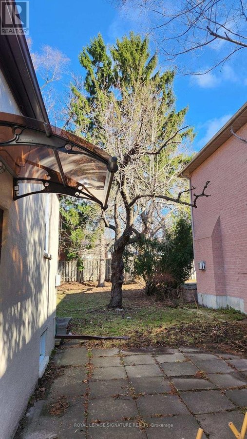 126 OLIVE AVENUE - Photo 4