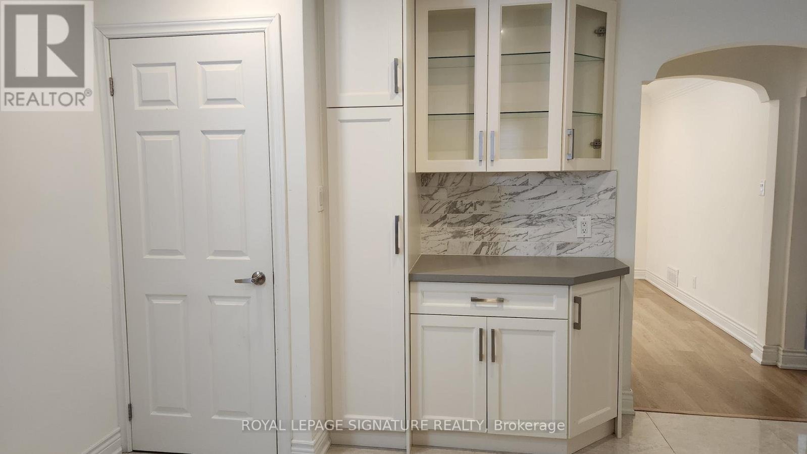 126 OLIVE AVENUE - Photo 6