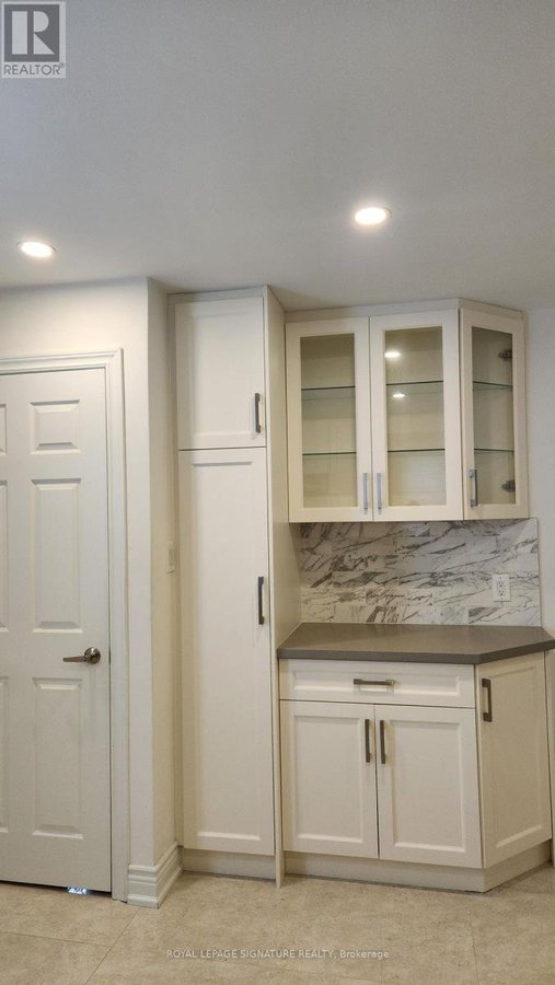 126 OLIVE AVENUE - Photo 13