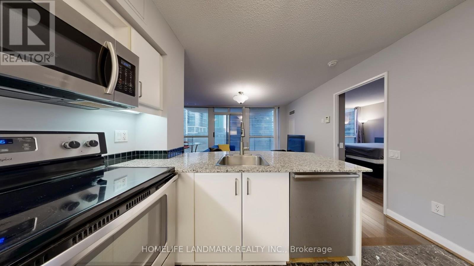 1105 - 33 SHEPPARD AVENUE E - Photo 14