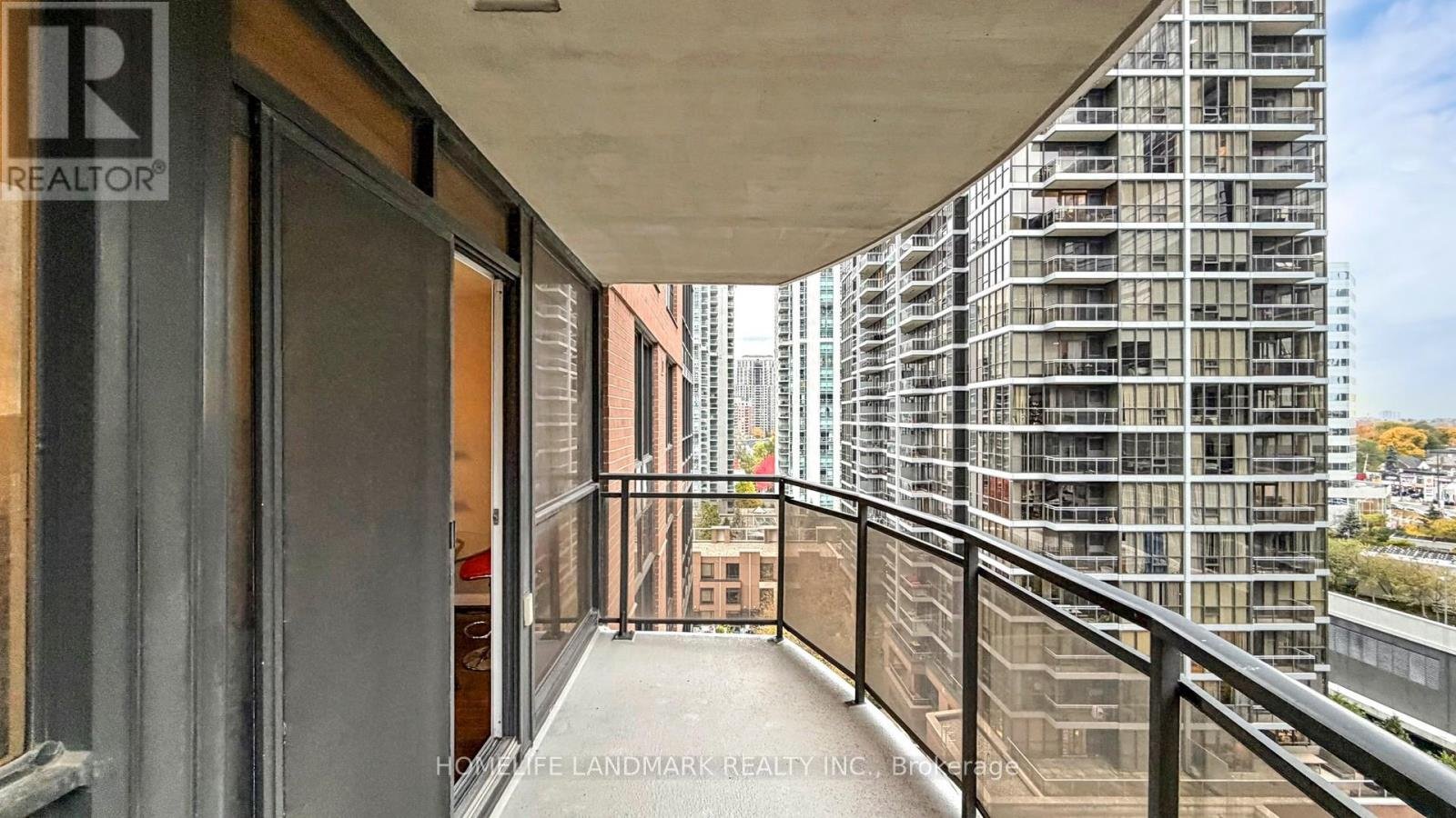 1105 - 33 SHEPPARD AVENUE E - Photo 23