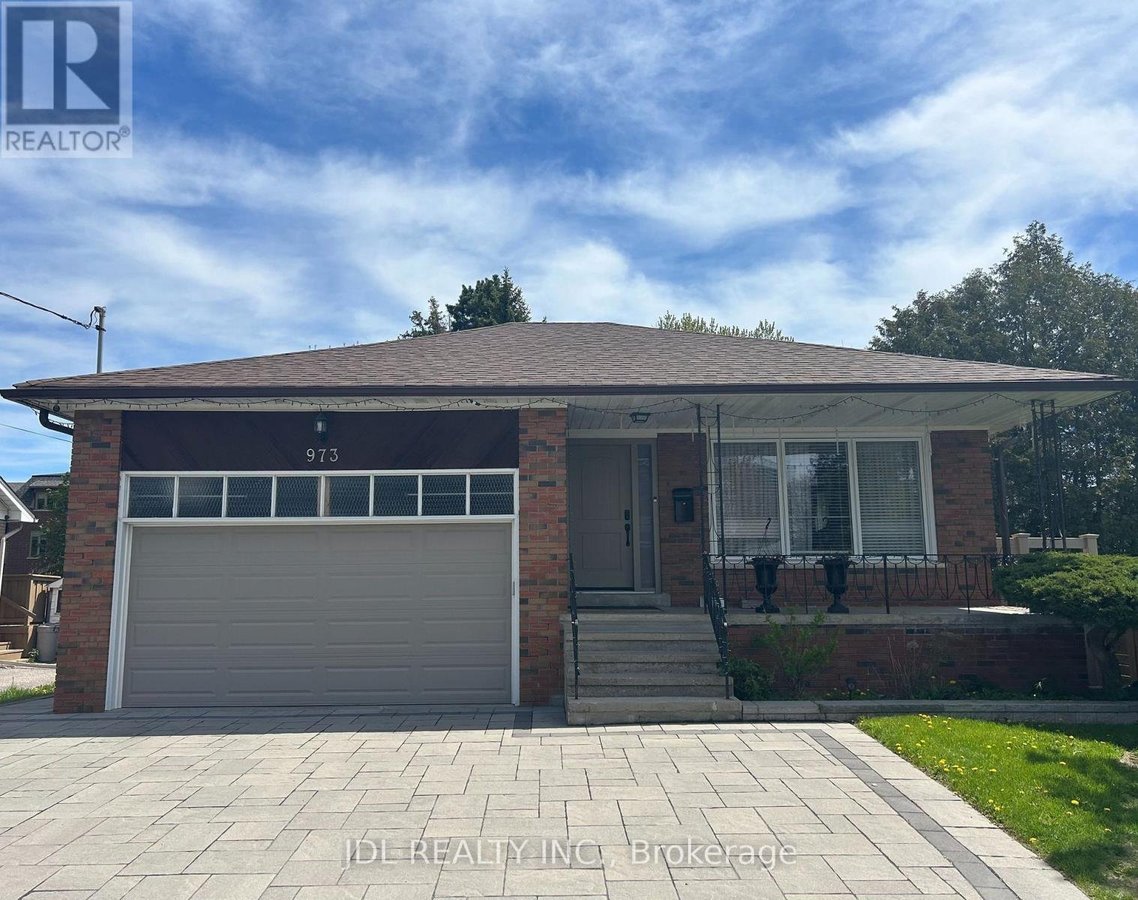 UNIT A - 973 WILLOWDALE AVE AVENUE - Photo 2