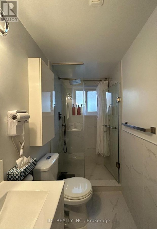 UNIT A - 973 WILLOWDALE AVE AVENUE - Photo 4