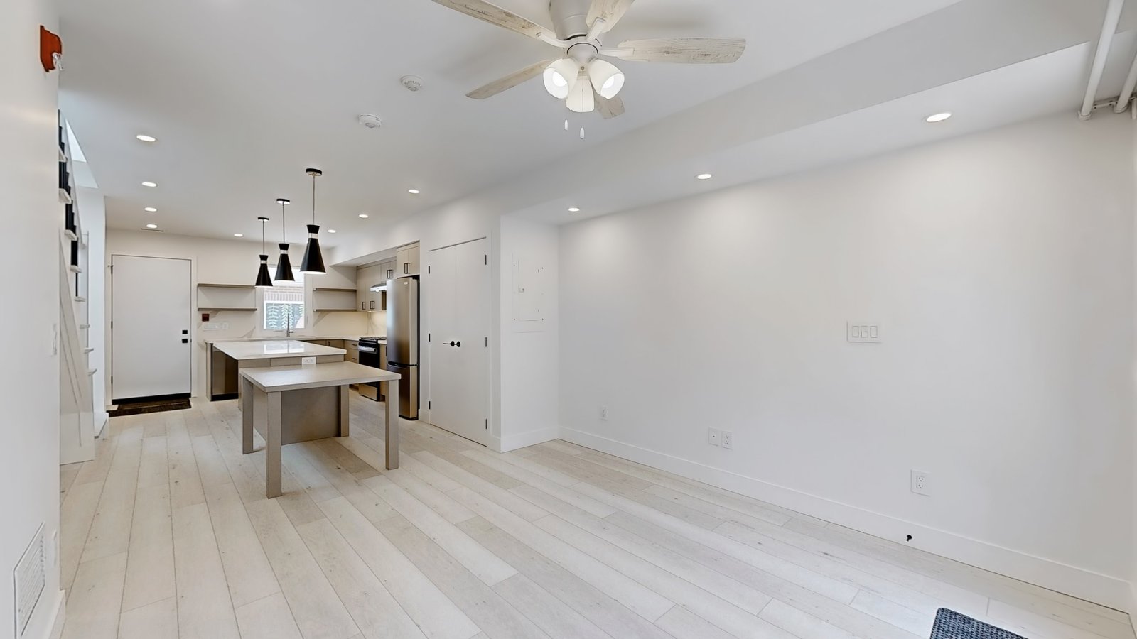 363 Euclid Avenue - Photo 7