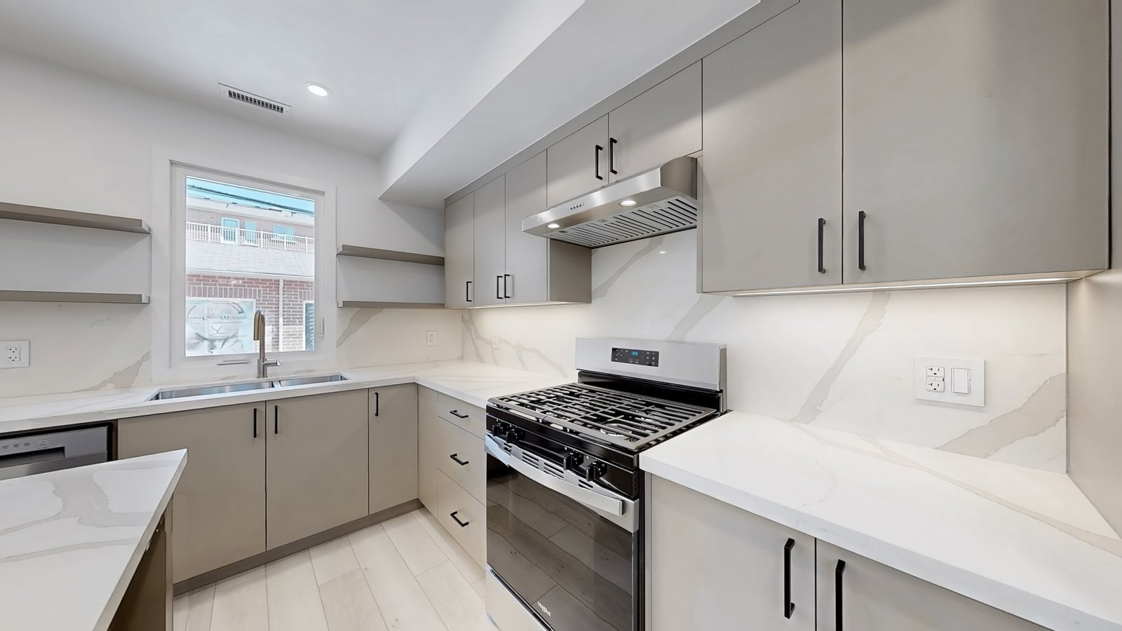 363 Euclid Avenue - Photo 9