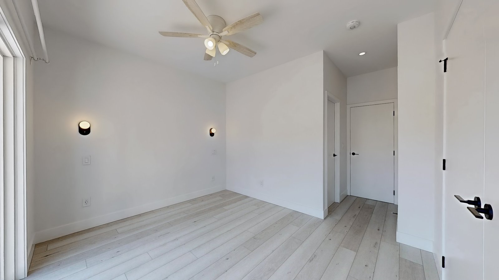 363 Euclid Avenue - Photo 20