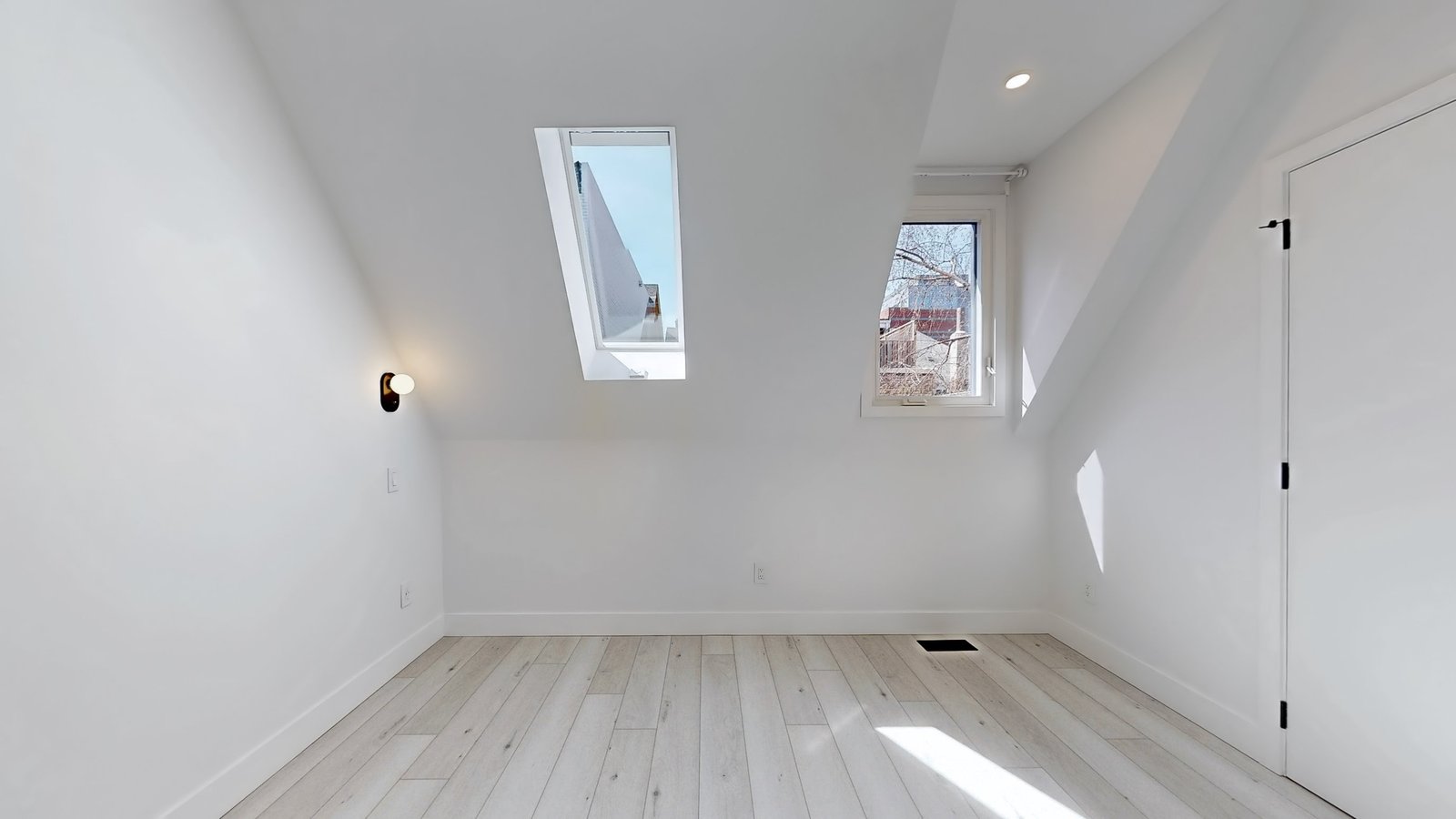 363 Euclid Avenue - Photo 26