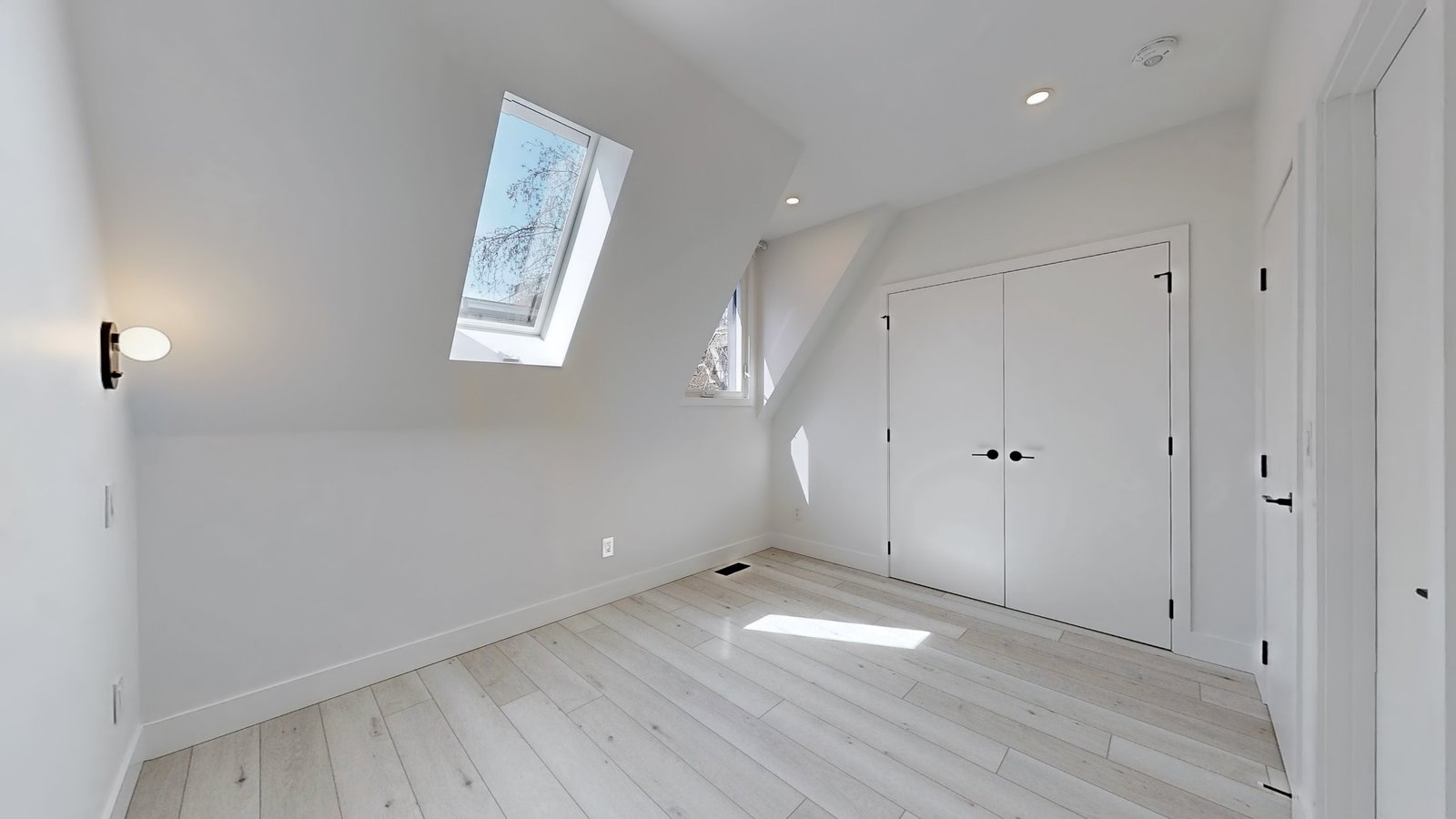 363 Euclid Avenue - Photo 27