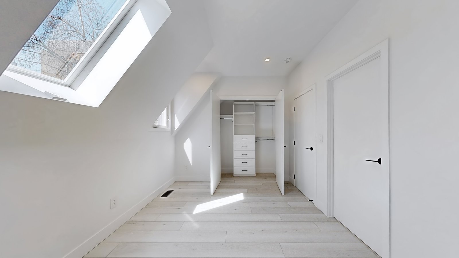 363 Euclid Avenue - Photo 29