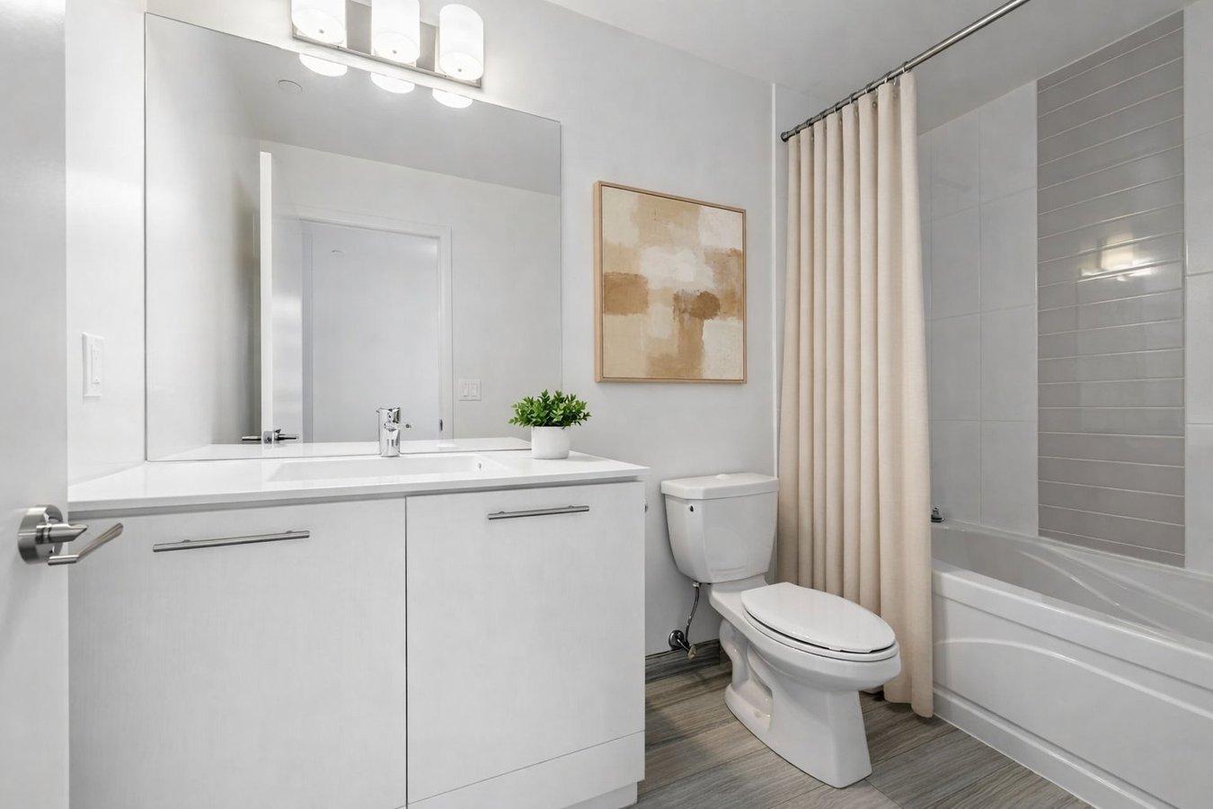 435 Richmond Street West - Photo 9