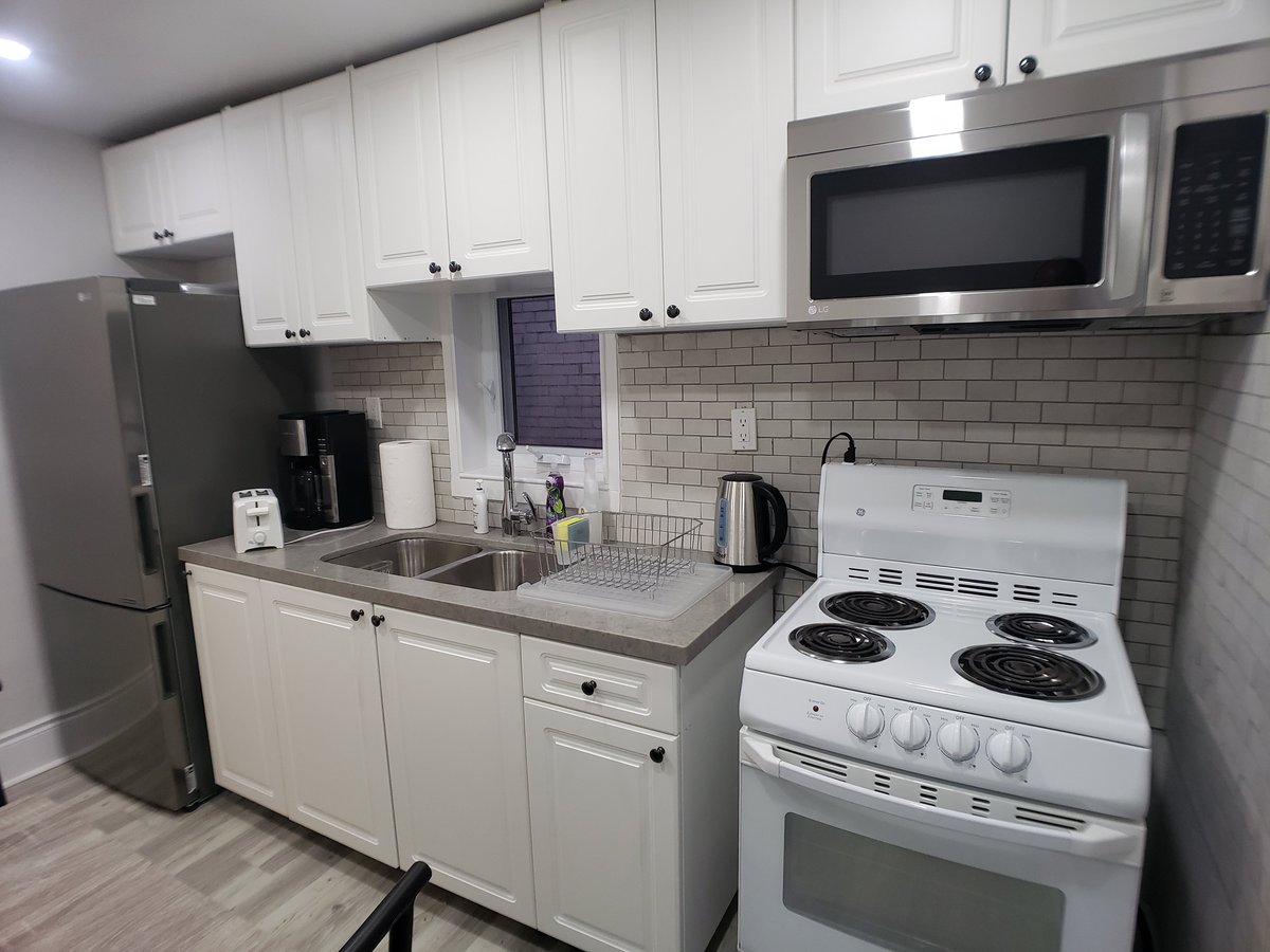 350 Lansdowne Avenue - Photo 14