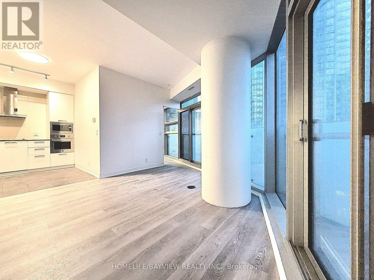 1305 - 14 YORK STREET - Photo 2